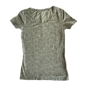 Green tshirt size S